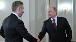 Путин поддержал Астахова Путин поддержал Астахова